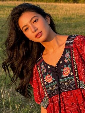 Xhilaration Red and Navy Embroidered Boho Tie-Front Top